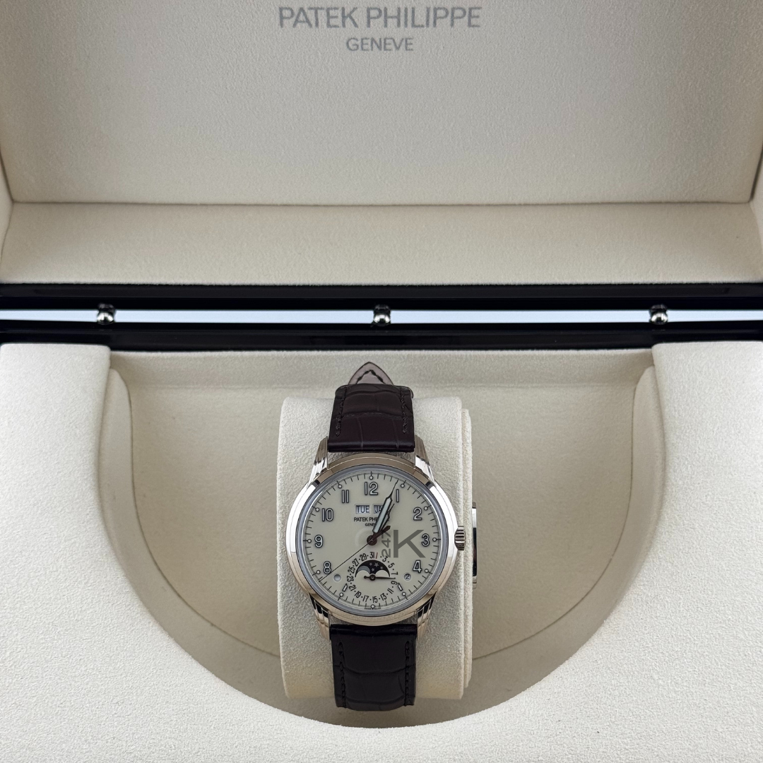 Patek Philippe 5320G