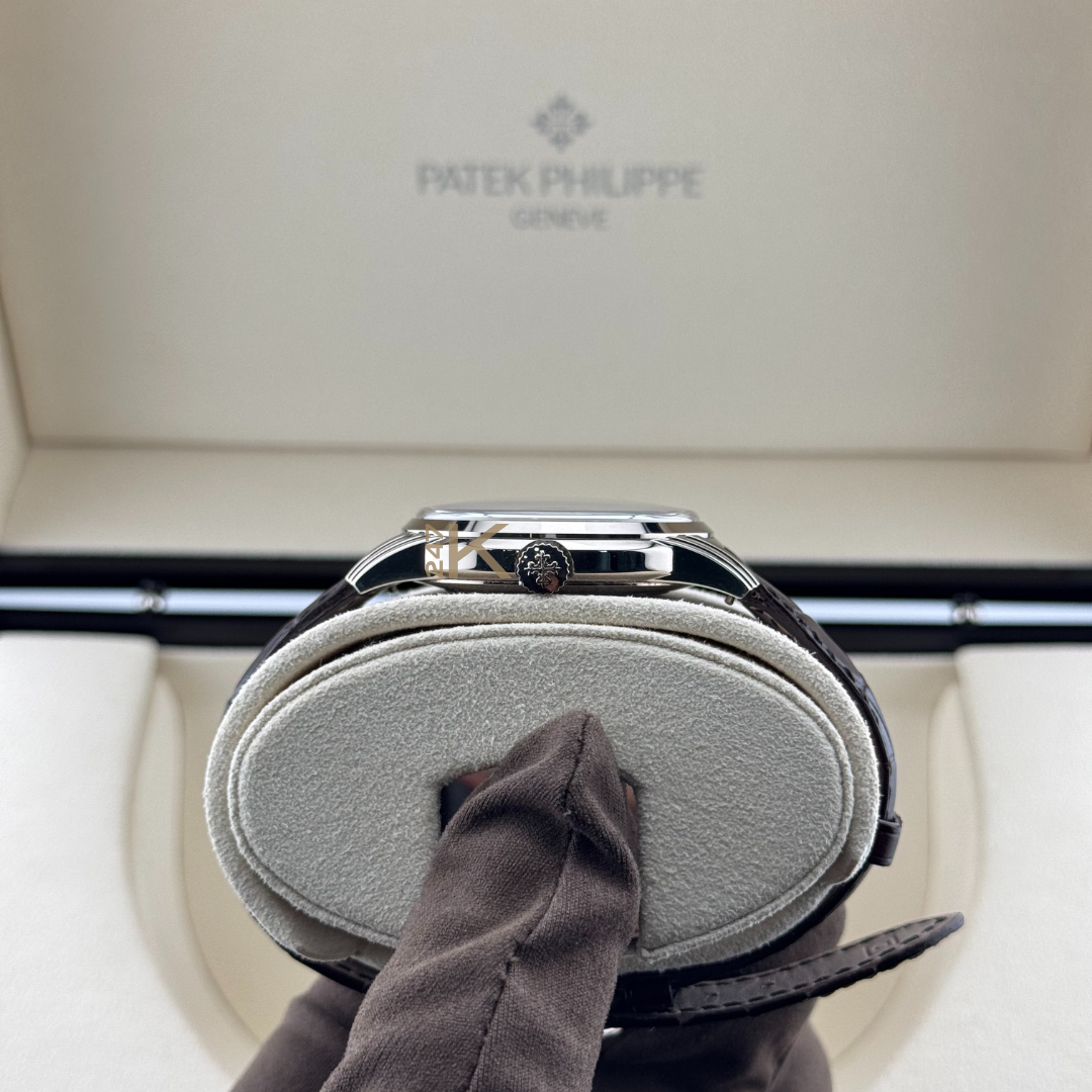 Patek Philippe 5320G