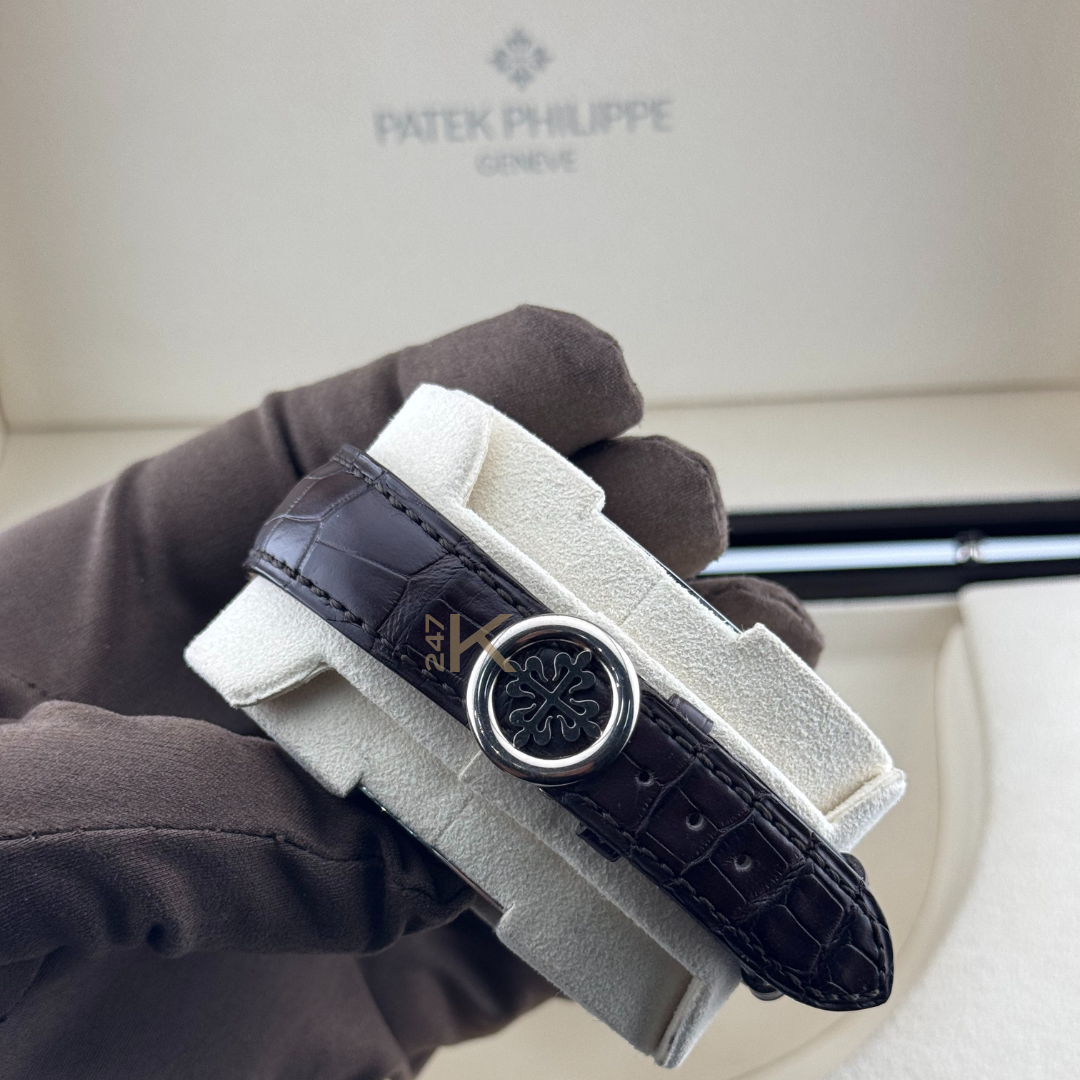 Patek Philippe 5320G