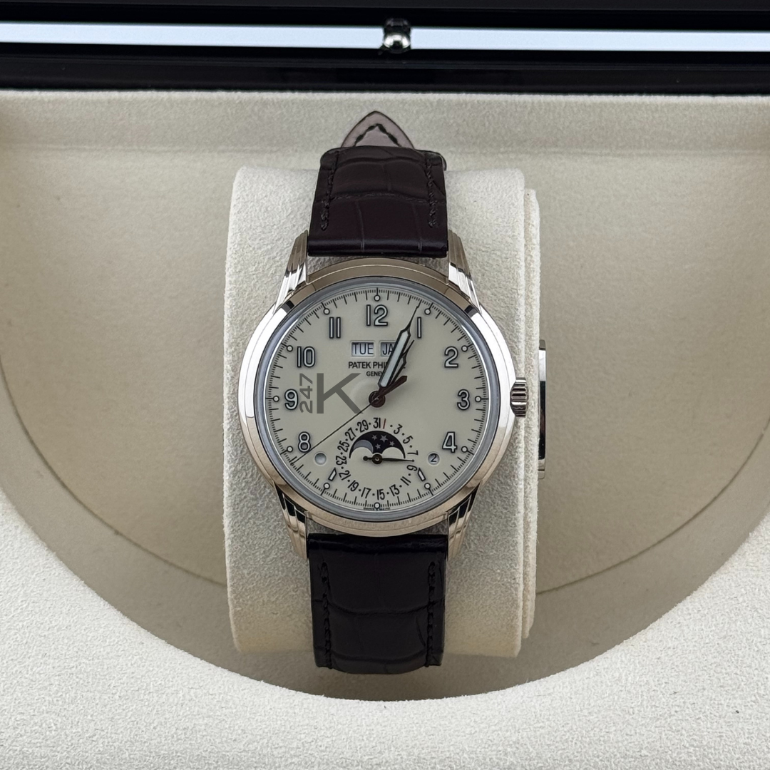 Patek Philippe 5320G