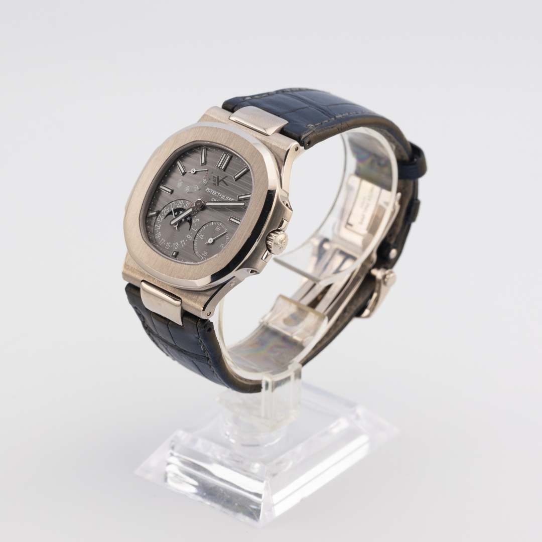 Patek Philippe Nautilus 5712G-001