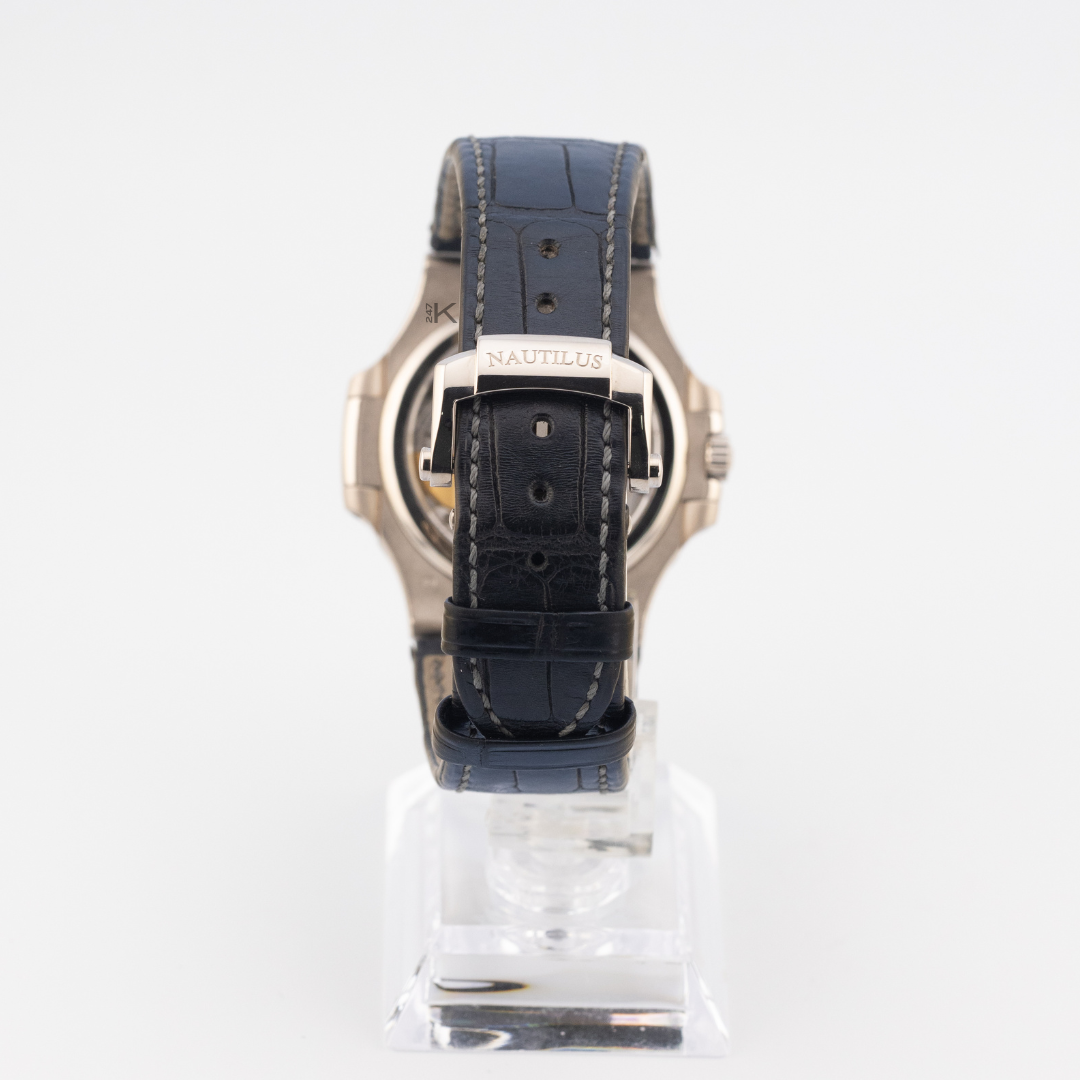 Patek Philippe Nautilus 5712G-001
